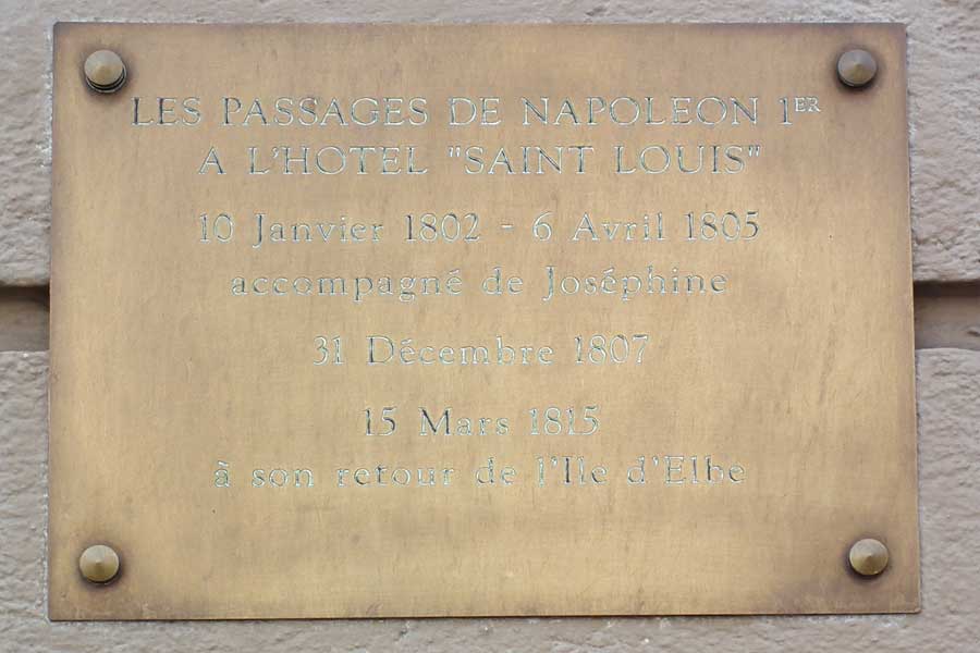 f-0074.jpg